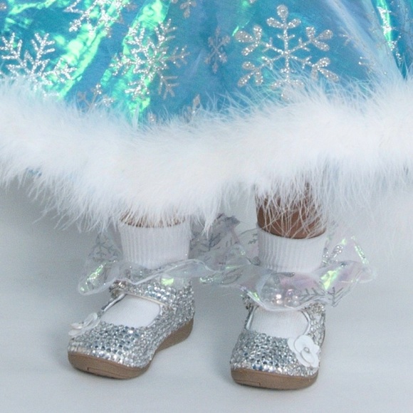 Stride Rite Ava white patent leather shoes, size 5.5W - Picture 8 of 10